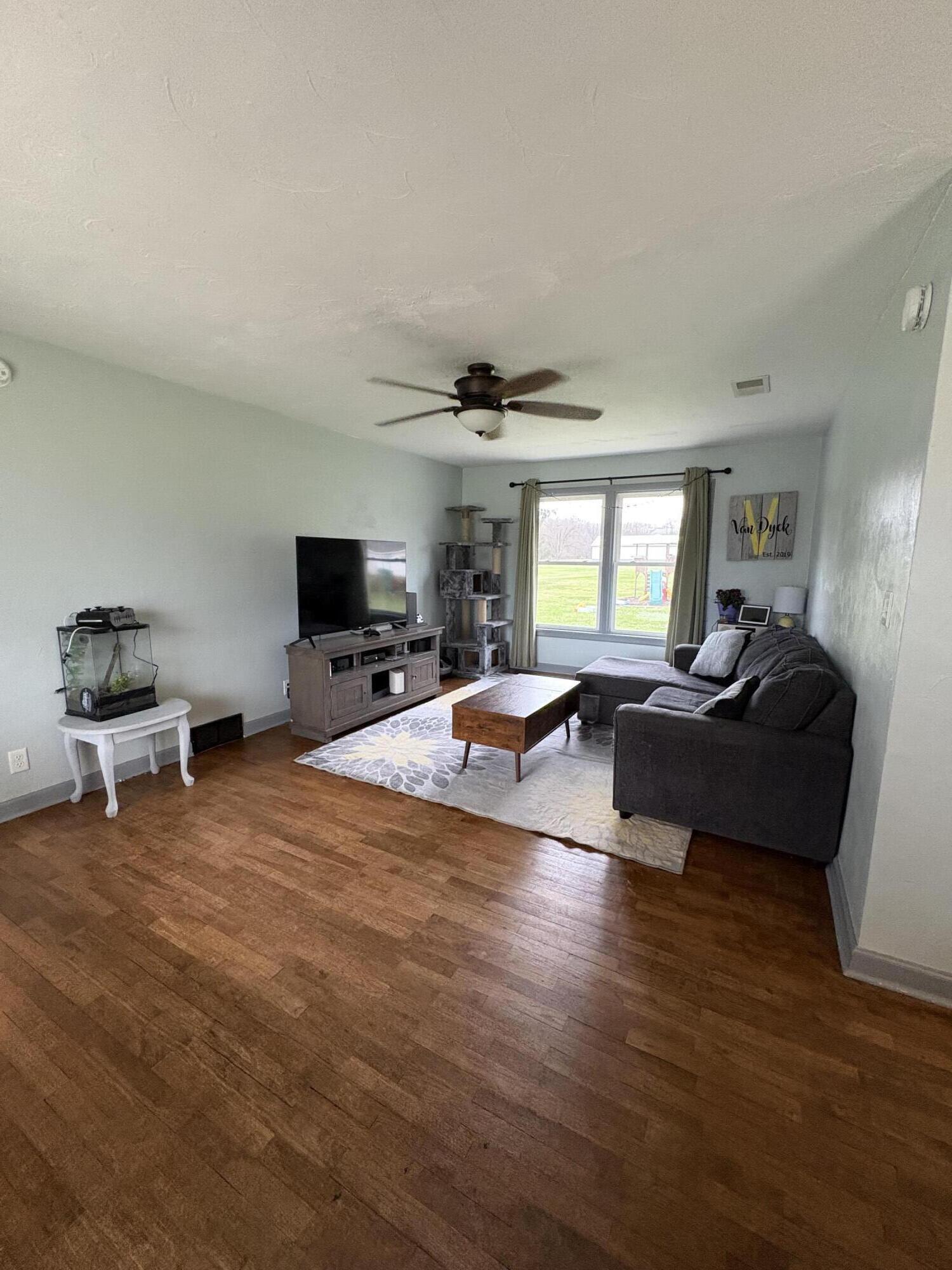 1920 S Red Bud Trail