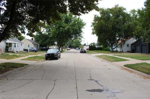 Tiny photo for 6787 Robinson Avenue, Allen Park City, MI 48101 (MLS # 20261066816)