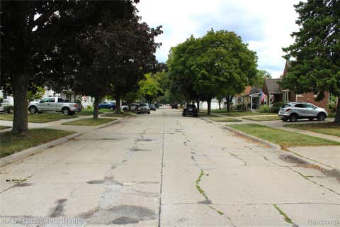 Tiny photo for 6787 Robinson Avenue, Allen Park City, MI 48101 (MLS # 20261066816)