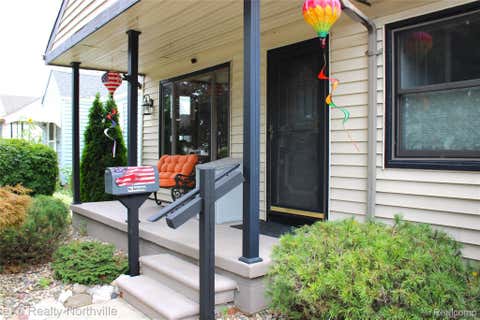 Tiny photo for 6787 Robinson Avenue, Allen Park City, MI 48101 (MLS # 20261066816)
