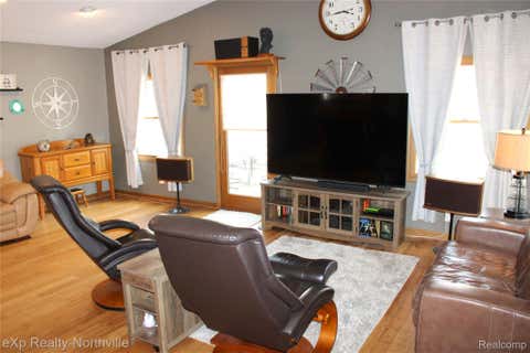 Tiny photo for 6787 Robinson Avenue, Allen Park City, MI 48101 (MLS # 20261066816)