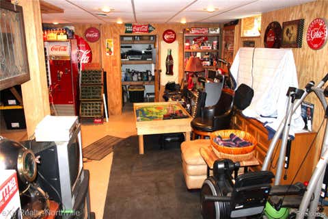 Tiny photo for 6787 Robinson Avenue, Allen Park City, MI 48101 (MLS # 20261066816)