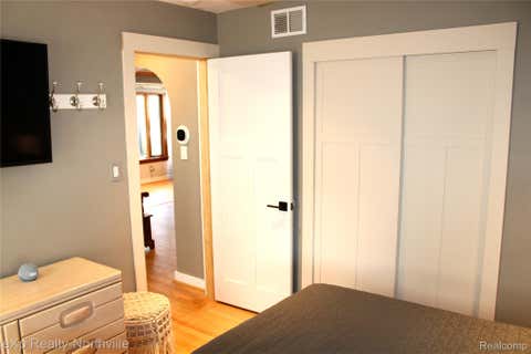 Tiny photo for 6787 Robinson Avenue, Allen Park City, MI 48101 (MLS # 20261066816)