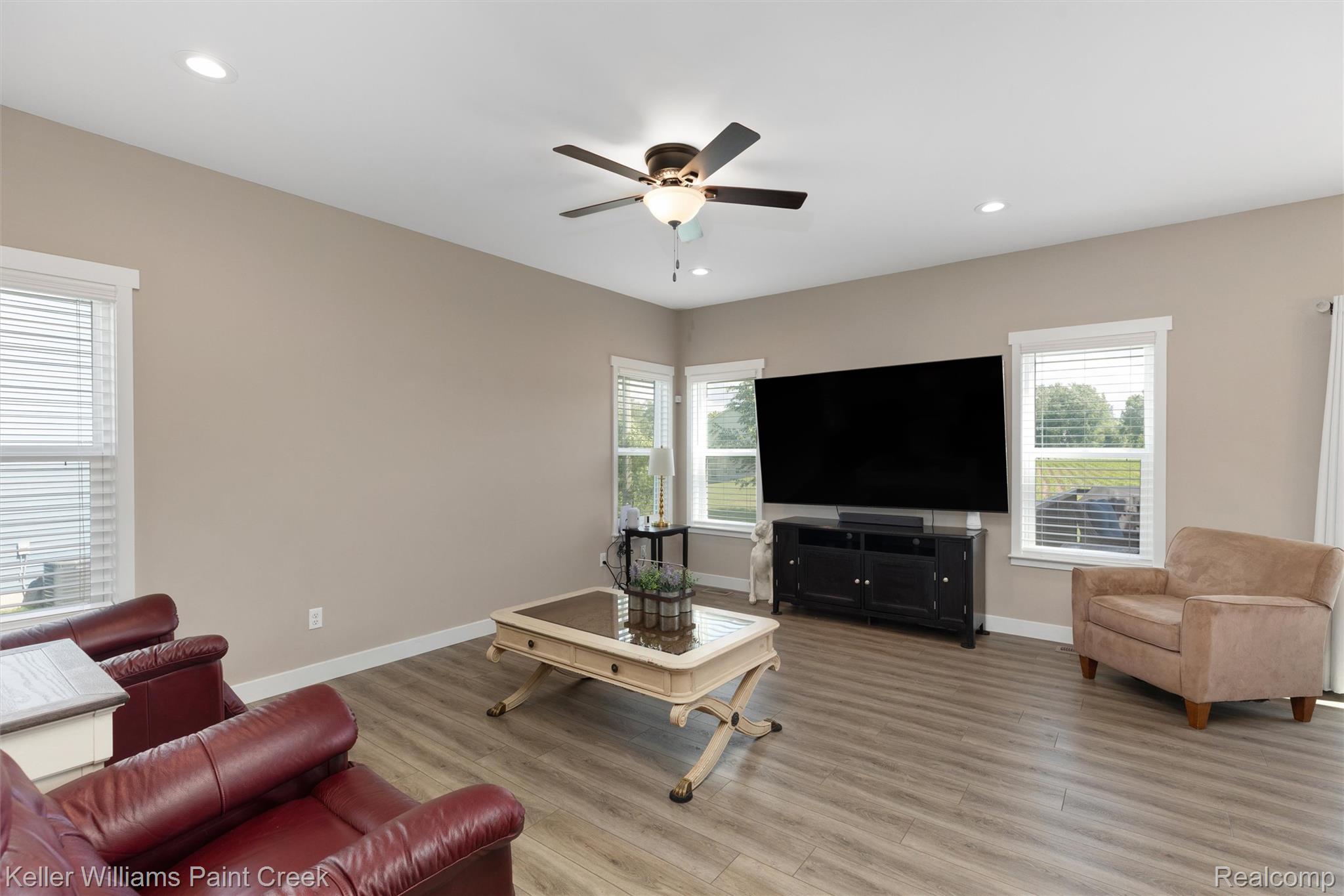 6097 Summerbrooke Circle