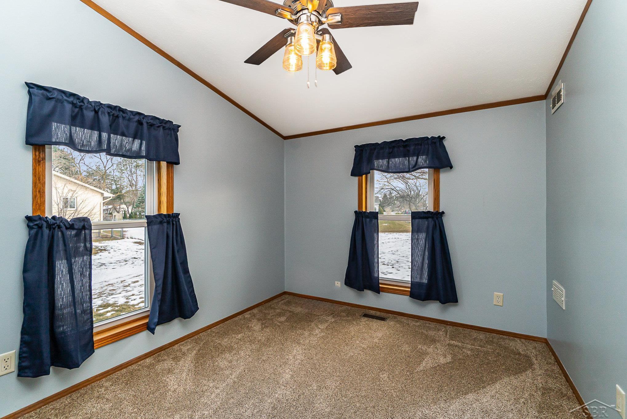 PortsmouthCharterTownship_Bay, Michigan 48708, United States, 3 Bedrooms Bedrooms, ,2 BathroomsBathrooms,Residential,Pending,8425