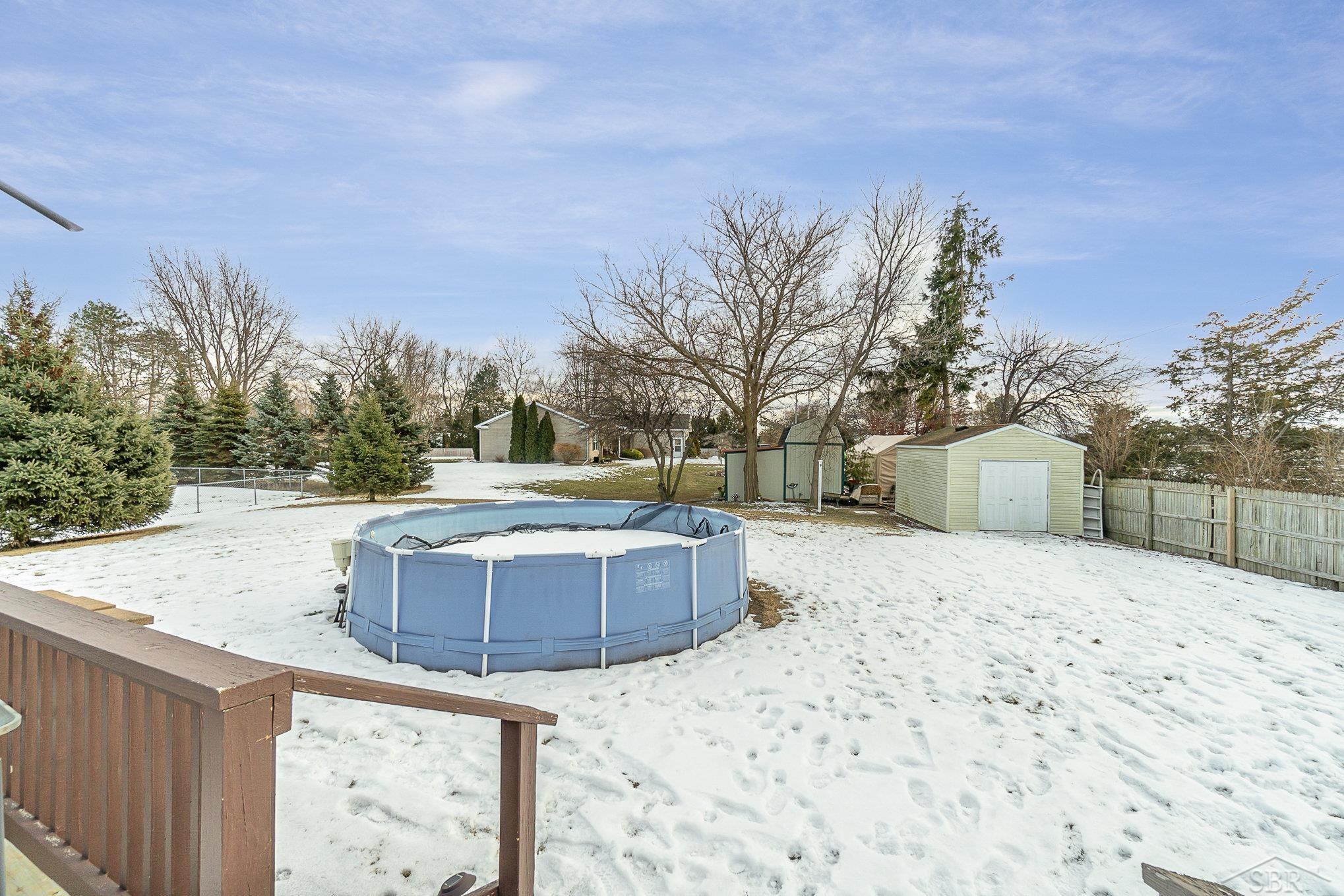 PortsmouthCharterTownship_Bay, Michigan 48708, United States, 3 Bedrooms Bedrooms, ,2 BathroomsBathrooms,Residential,Pending,8425