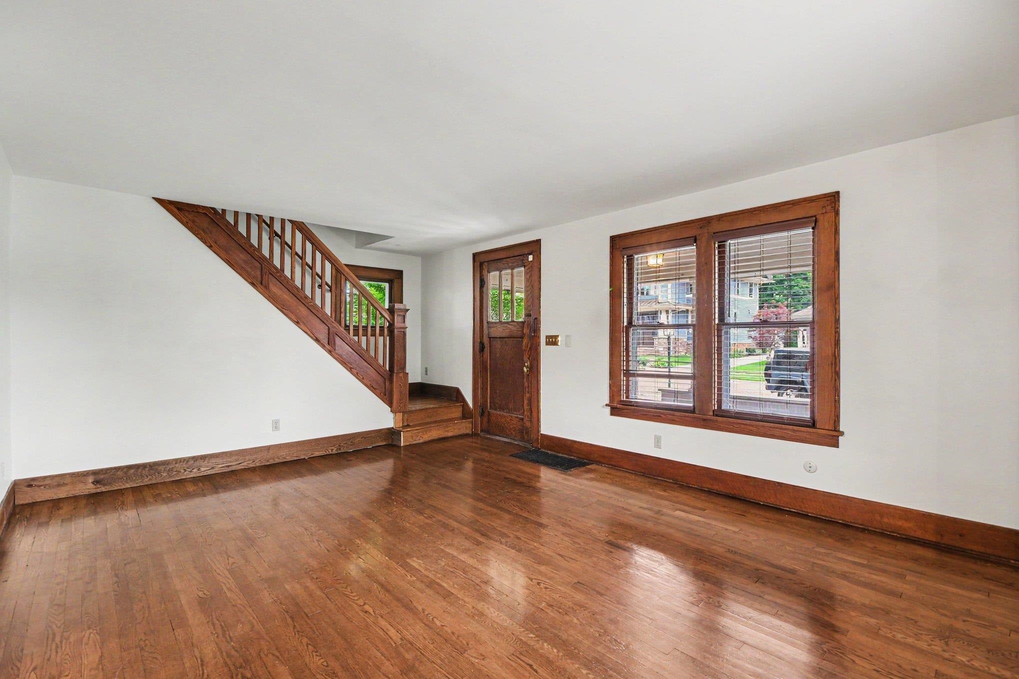 127 Drace Street