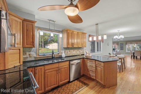 Tiny photo for 9243 Sherwood Drive, Springfield Charter Township, MI 48350 (MLS # 20261082973)