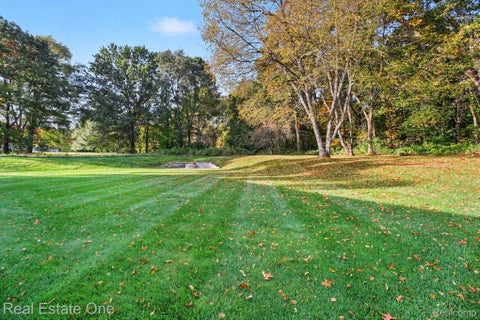 Tiny photo for 9243 Sherwood Drive, Springfield Charter Township, MI 48350 (MLS # 20261082973)