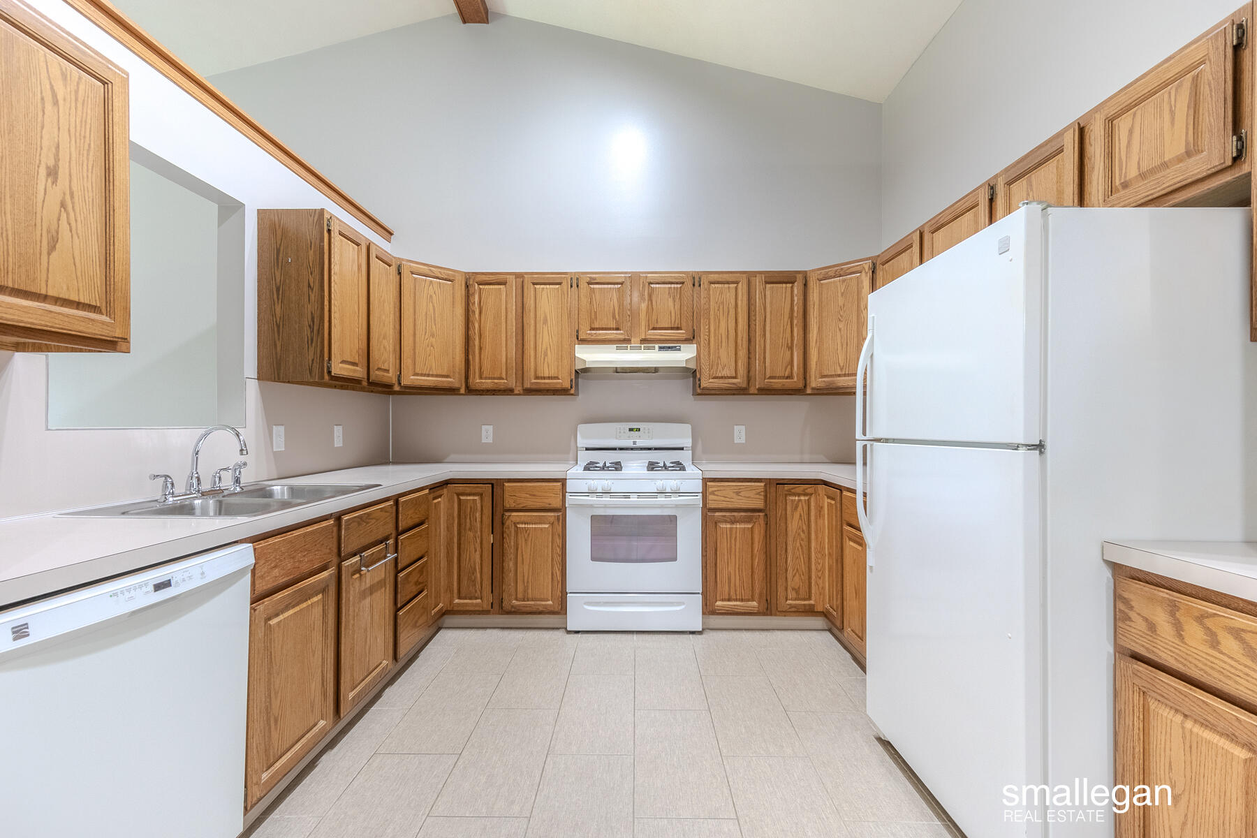 1015 Country Gardens NW