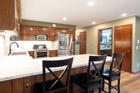 Tiny photo for 6264 140th Avenue, Laketown Township, MI 49423 (MLS # 71026013462)