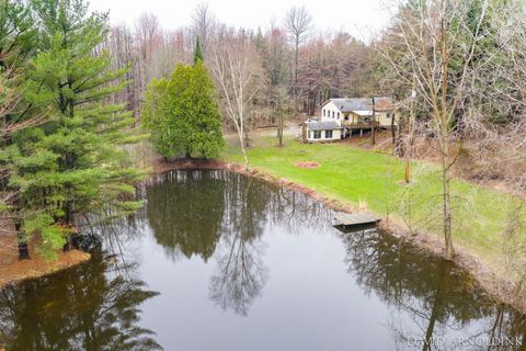 Tiny photo for 6264 140th Avenue, Laketown Township, MI 49423 (MLS # 71026013462)