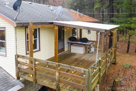 Tiny photo for 6264 140th Avenue, Laketown Township, MI 49423 (MLS # 71026013462)