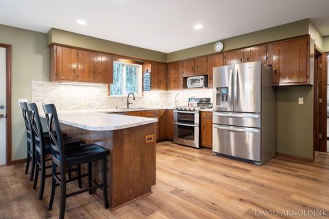 Tiny photo for 6264 140th Avenue, Laketown Township, MI 49423 (MLS # 71026013462)