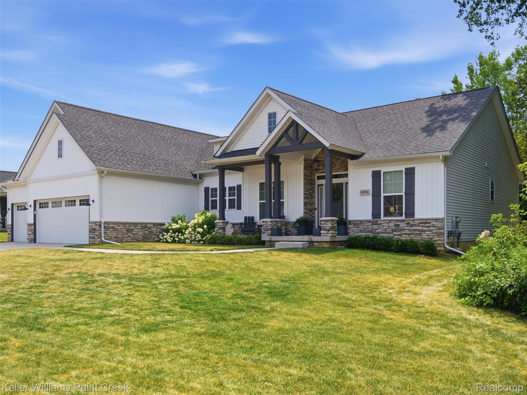 4351 Stepping Stone