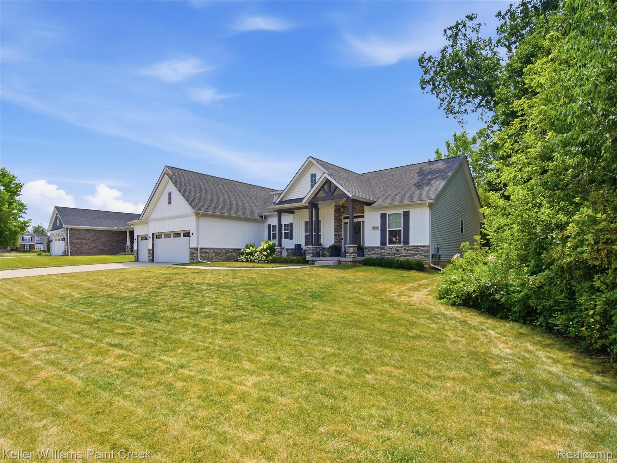 4351 Stepping Stone