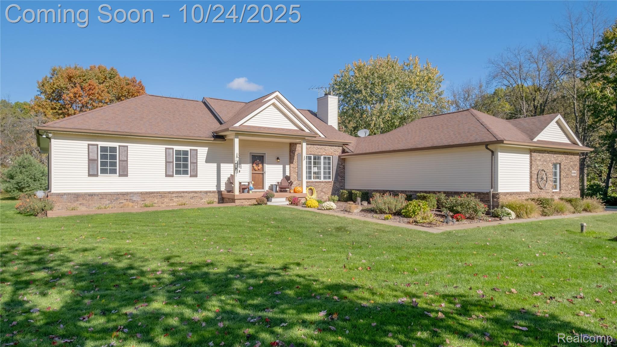 6090 Raphael Court