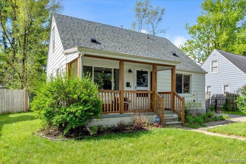 1677 Pearson Street Ferndale City MI 48220