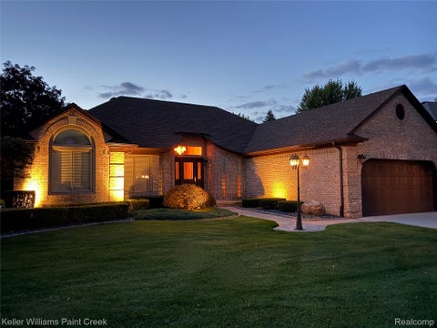 Tiny photo for 15053 Hillcrest Lane, Shelby Charter Township, MI 48315 (MLS # 20261068641)