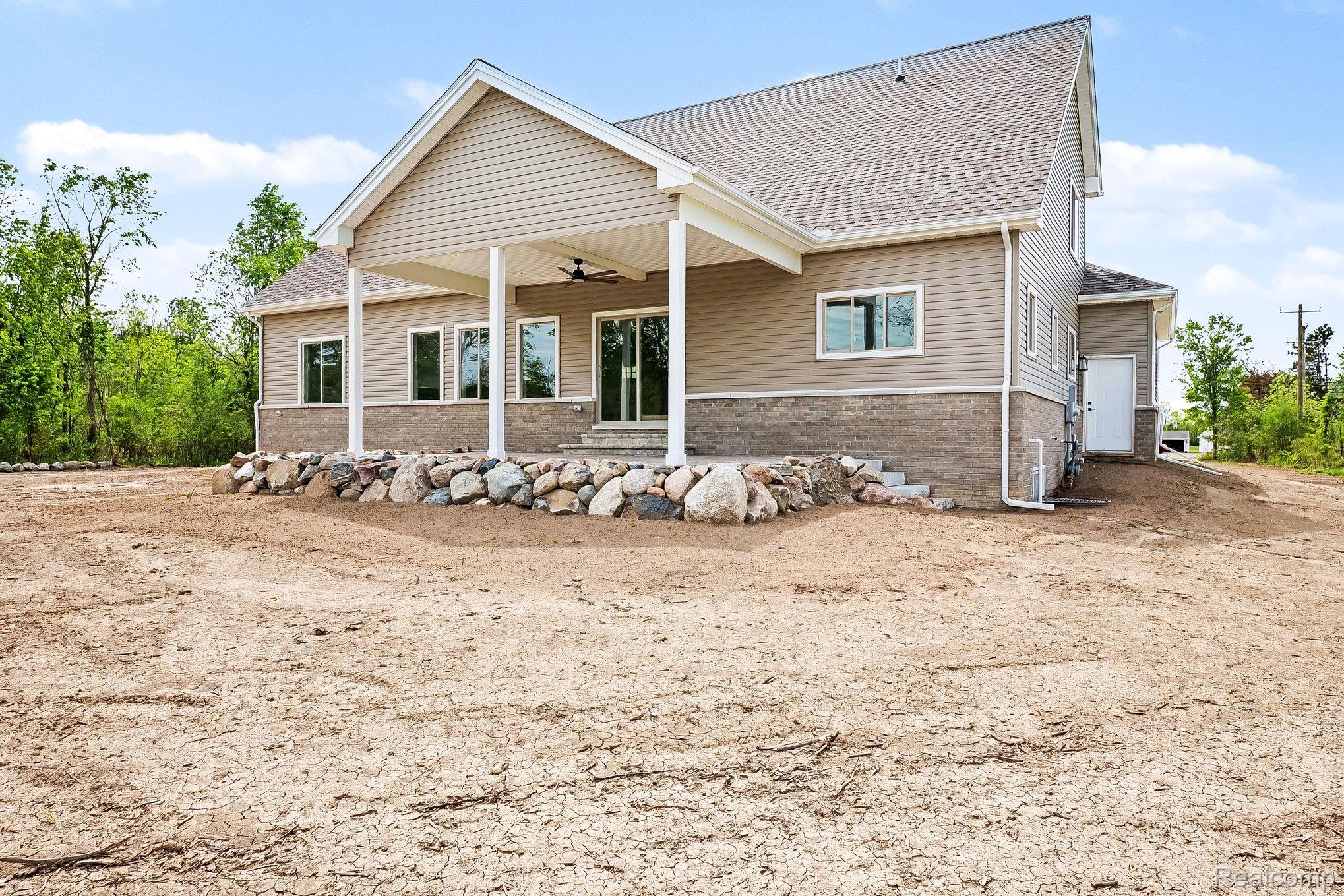 57560 Omo Road