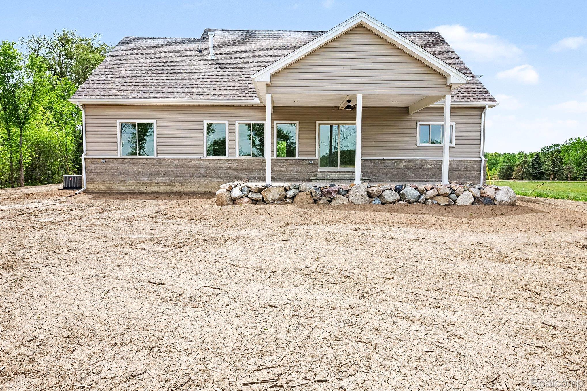 57560 Omo Road