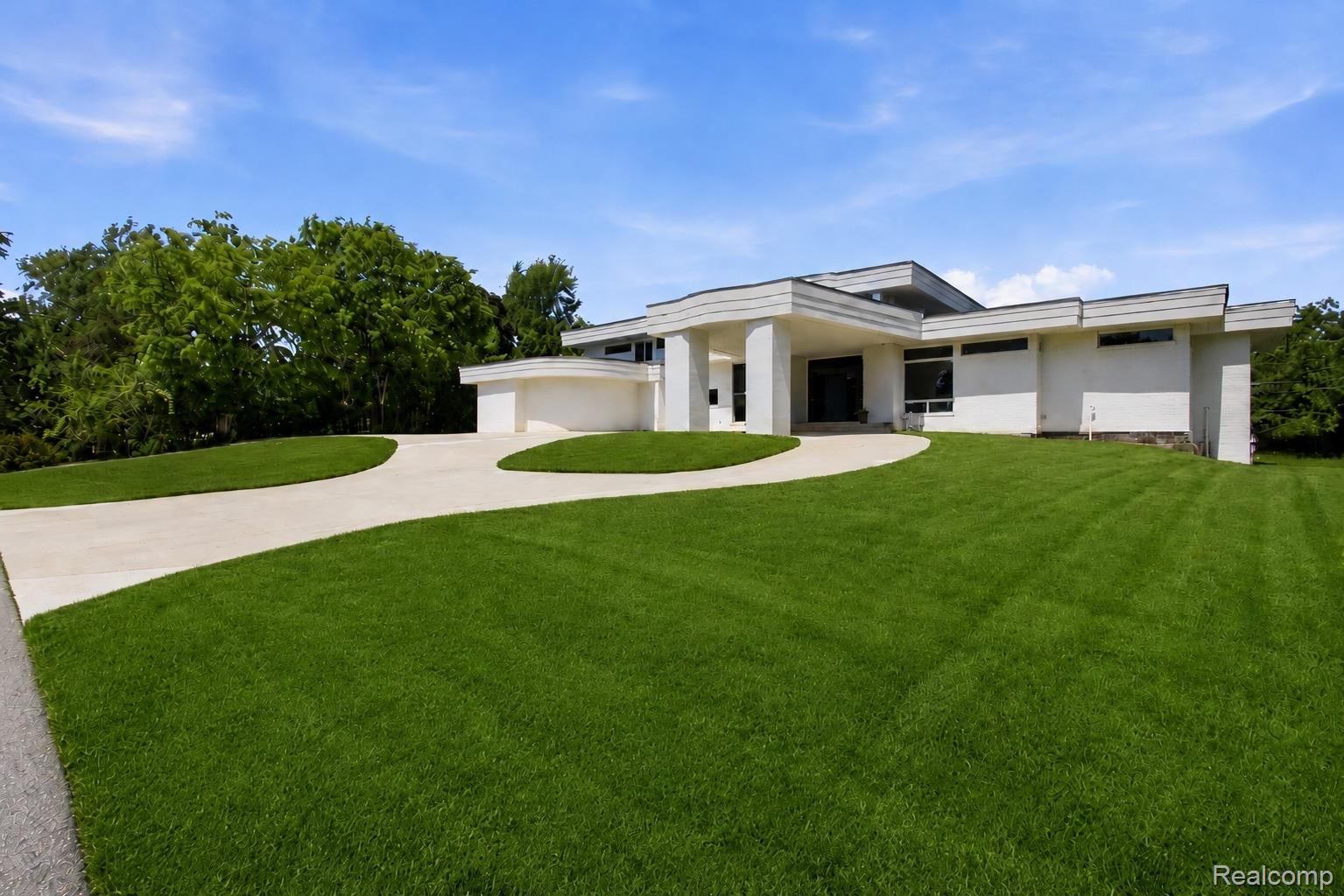 24696 Franklin Park Drive