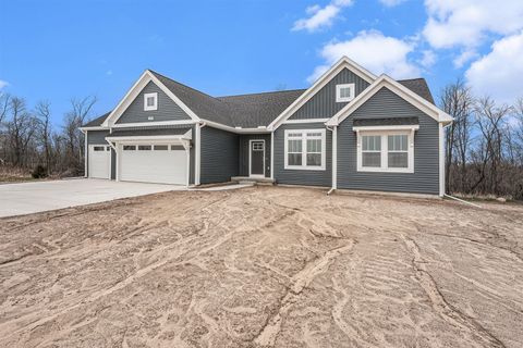 8275 Mcarthur Avenue NE Grattan Township MI 48809