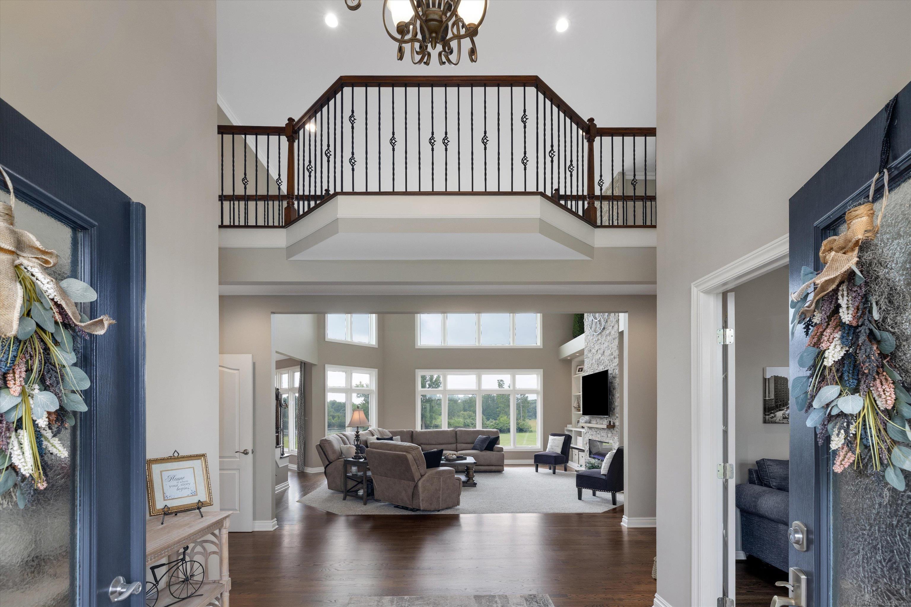 68223 Hillside Lane