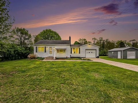615 Gregory Place Leoni Township MI 49202
