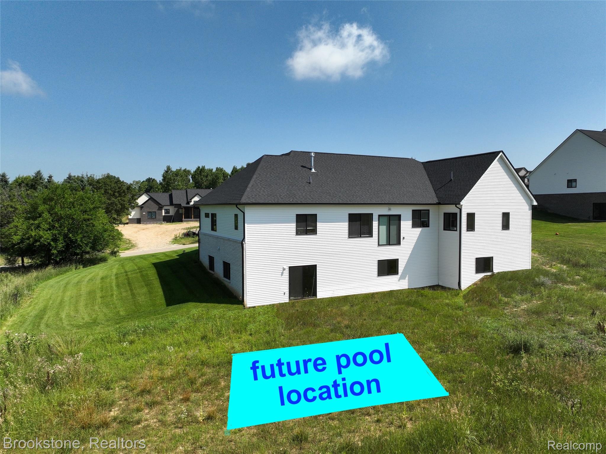 973 Highland View Lane