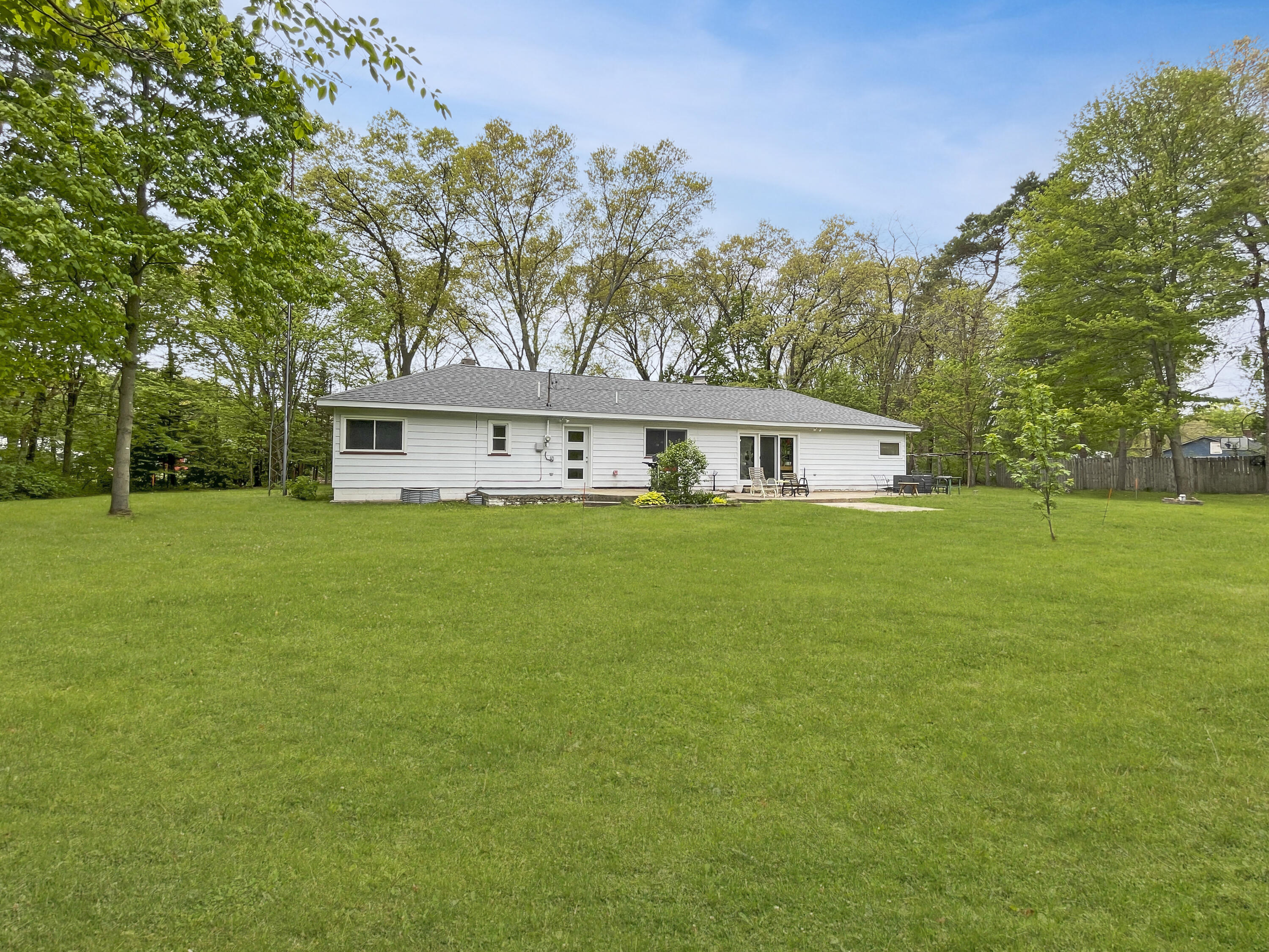 8810 Cedar Creek Drive