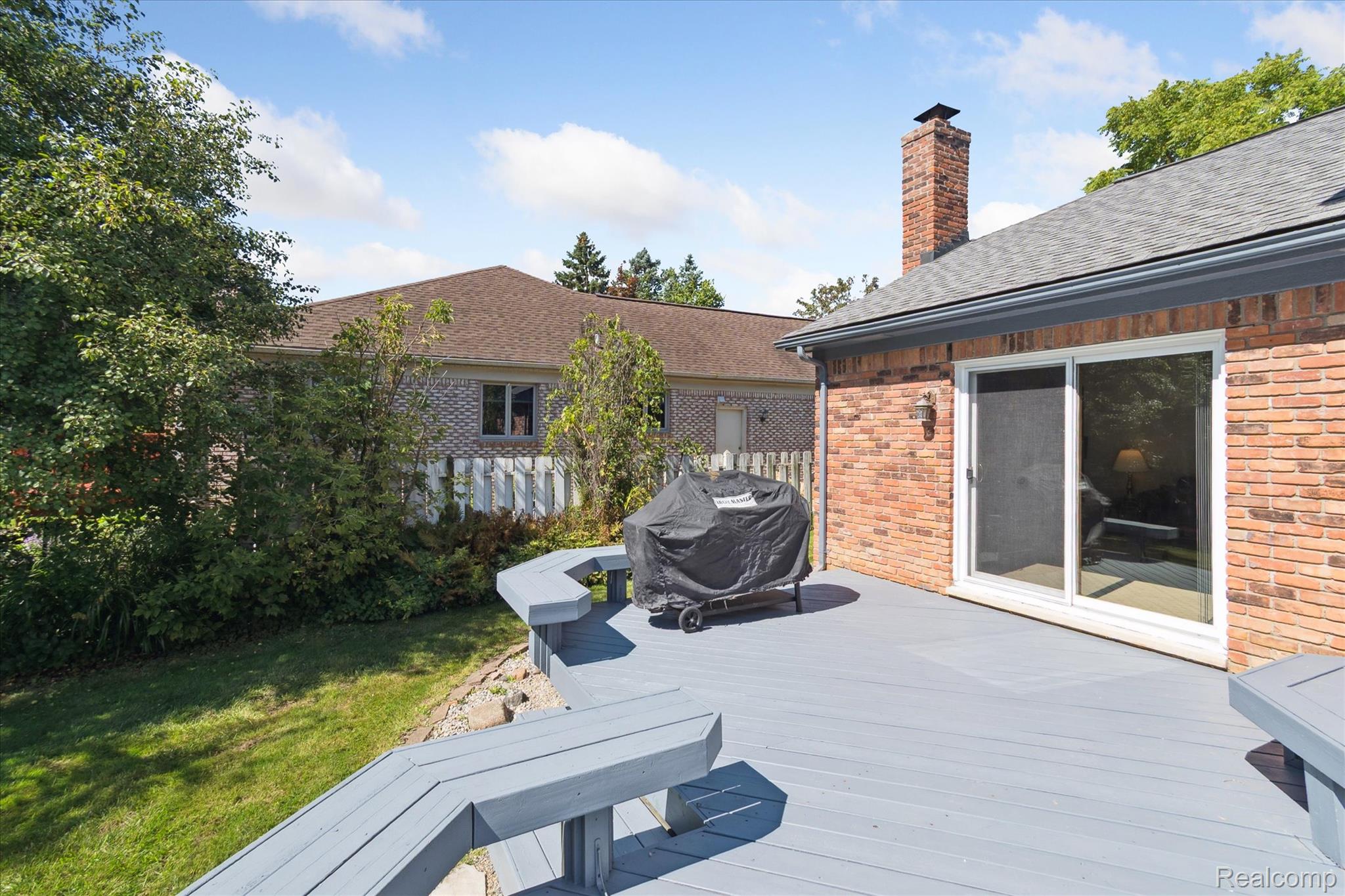 112 Streamview Drive