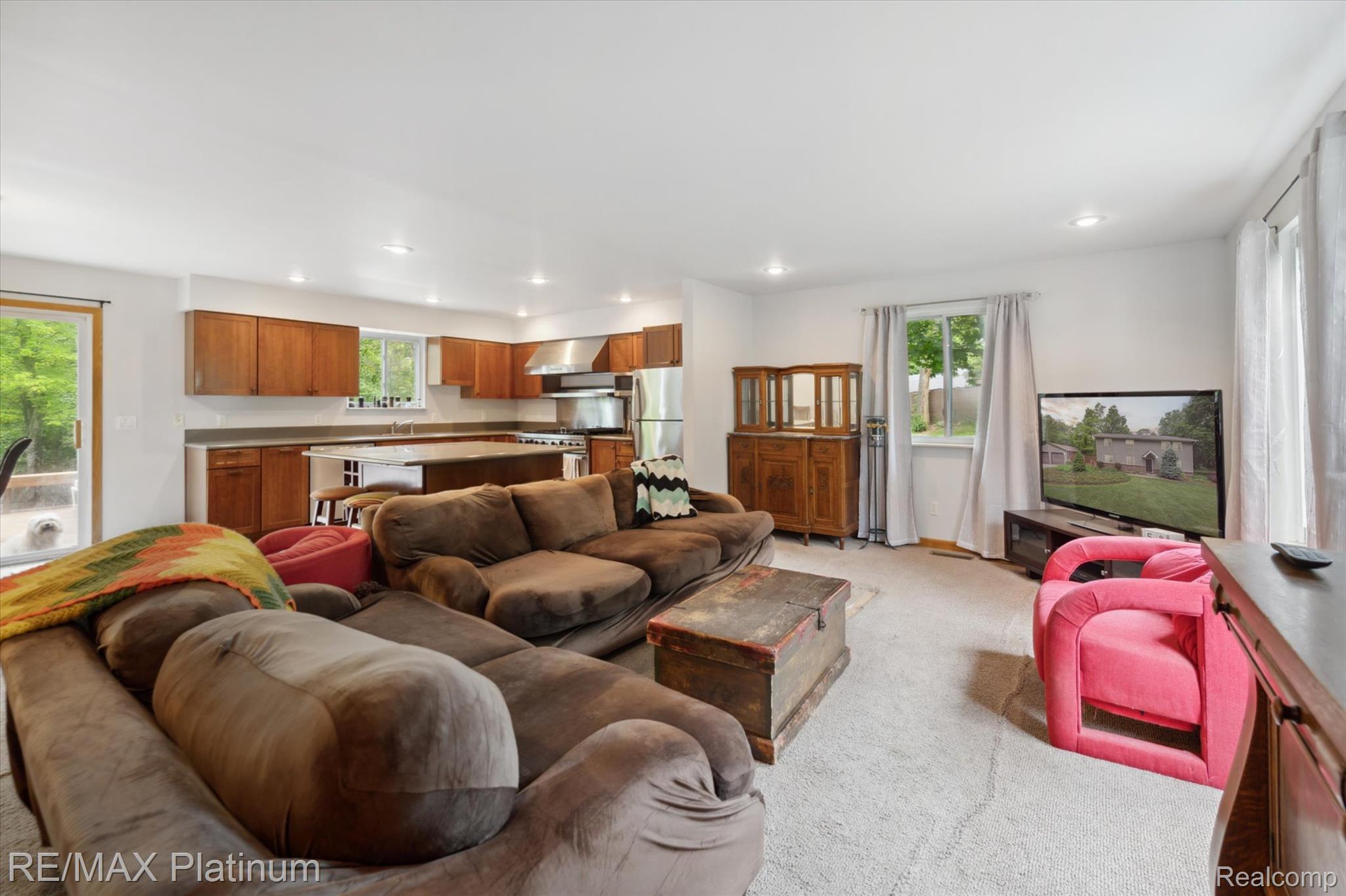 11520 WEIMAN Drive