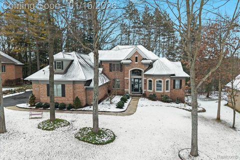 5828 Wyndam Lane Hamburg Township MI 48116