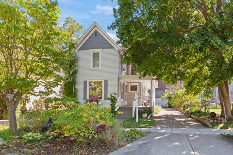 612 N Clinton Street Adrian City MI 49221