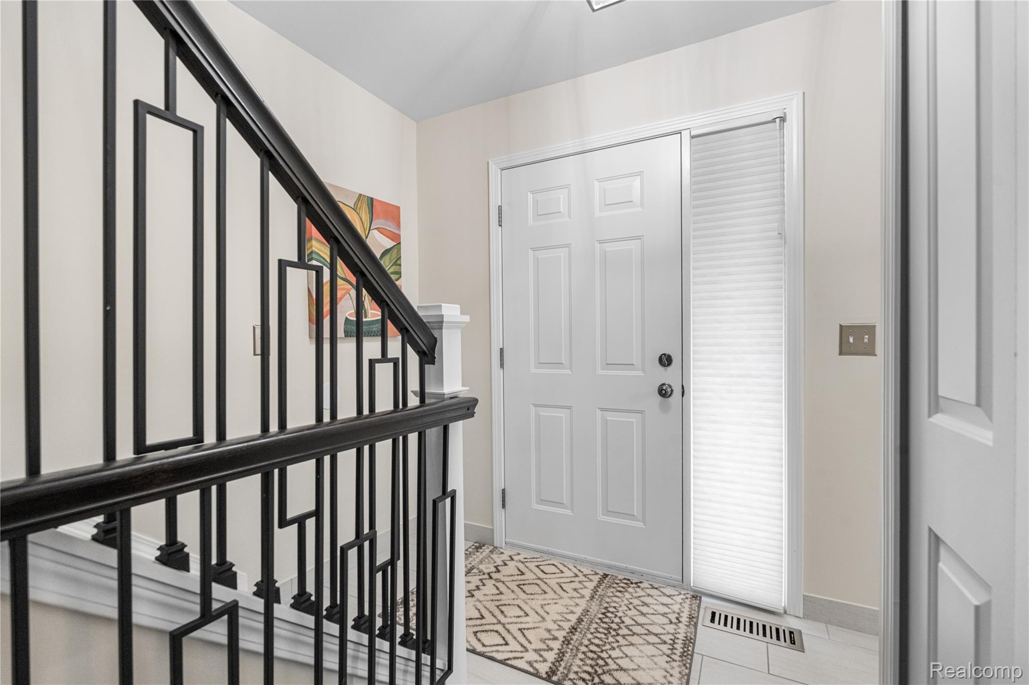 Rochester Hills, Michigan 48307, United States, 3 Bedrooms Bedrooms, ,2 BathroomsBathrooms,Residential,Active,256642