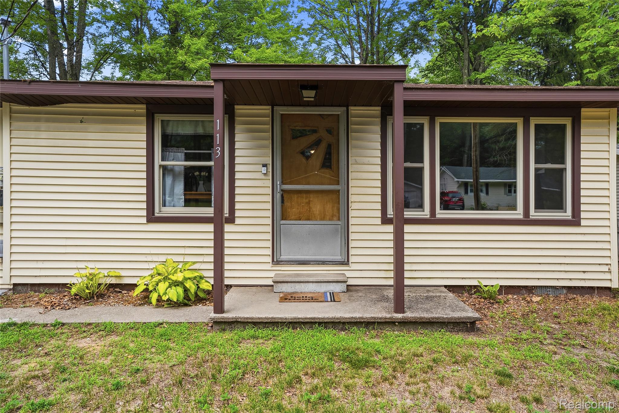 113 Birchwood Avenue