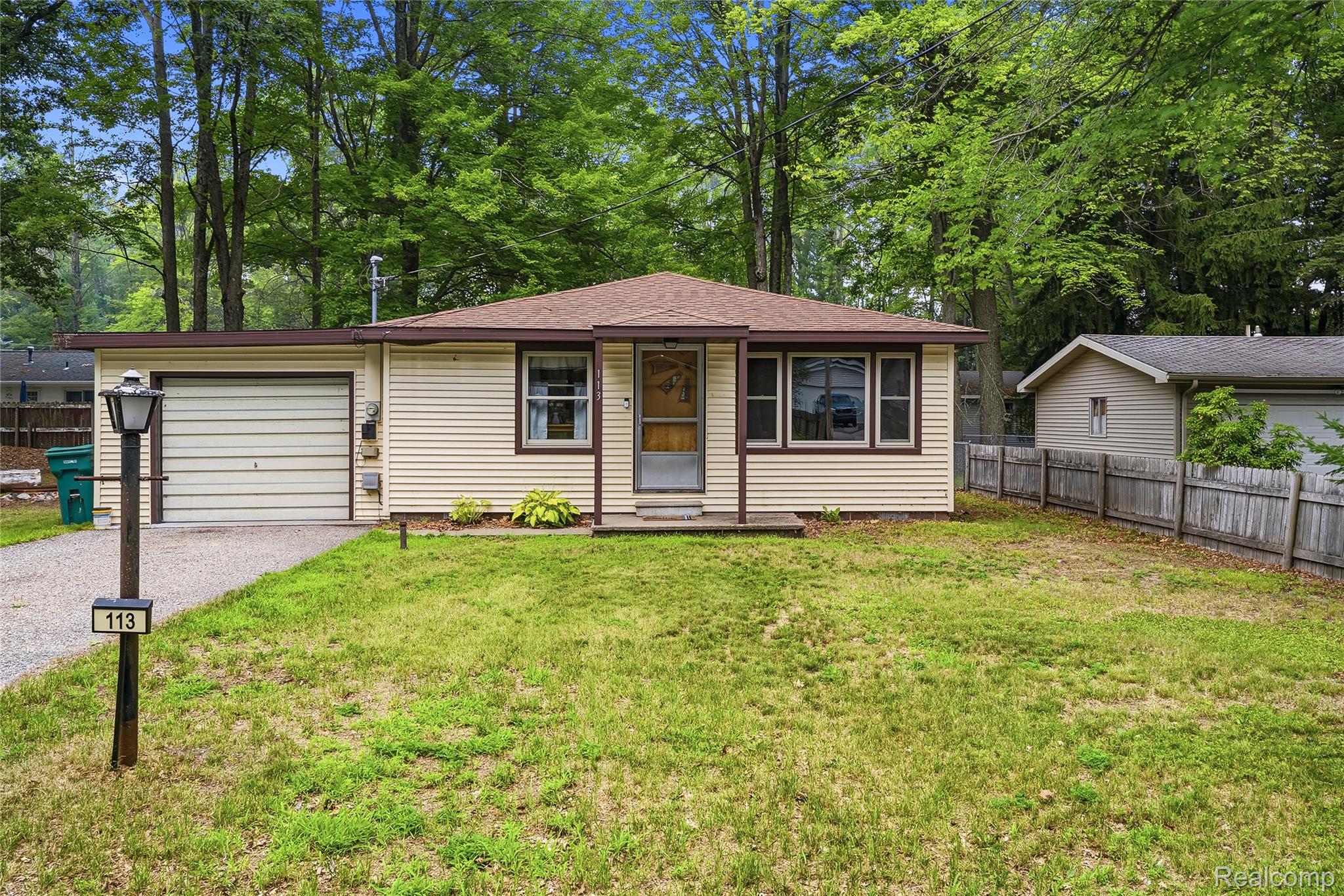113 Birchwood Avenue