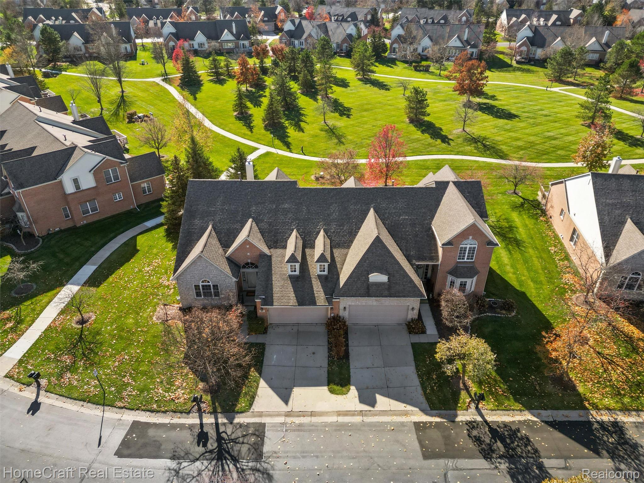 2342 LEXINGTON Circle N 71