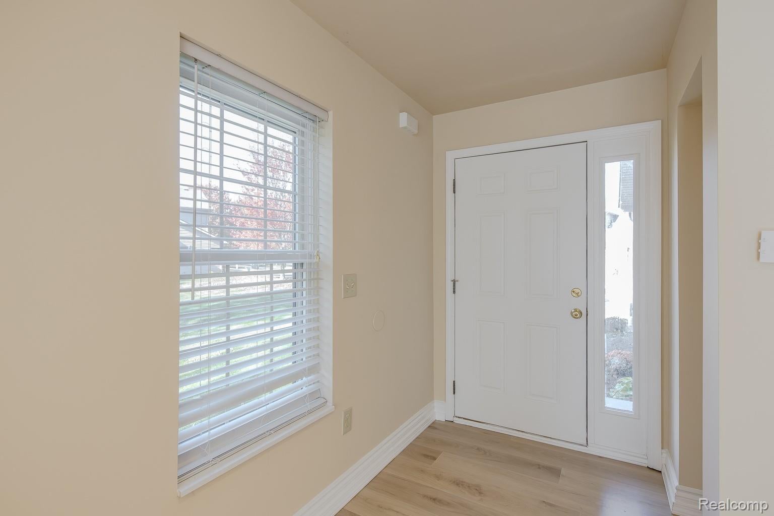 318 Stratford Lane
