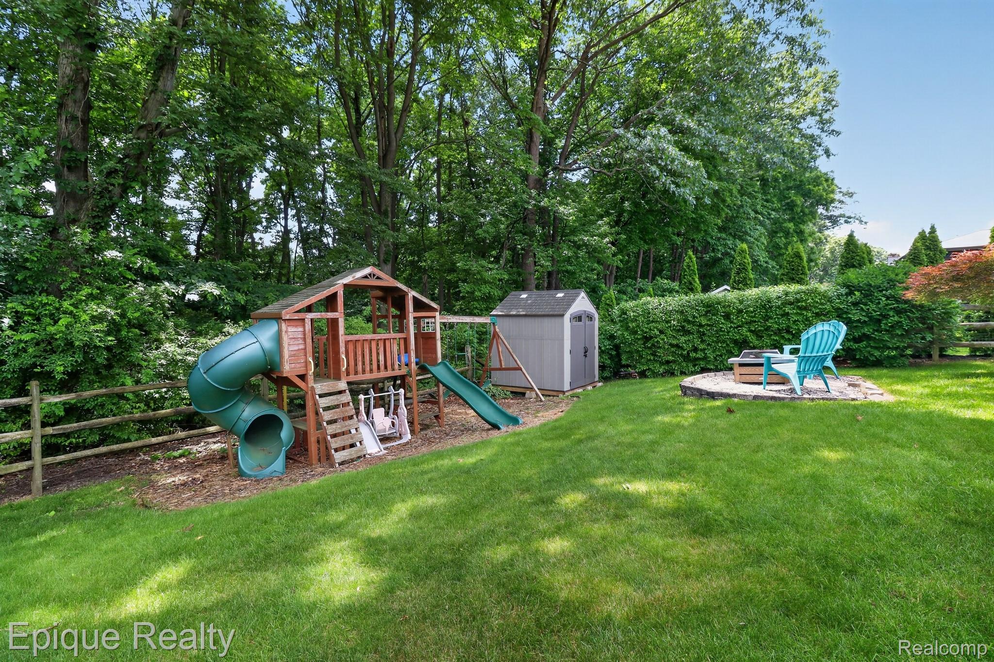 3333 Hemmingway Lane