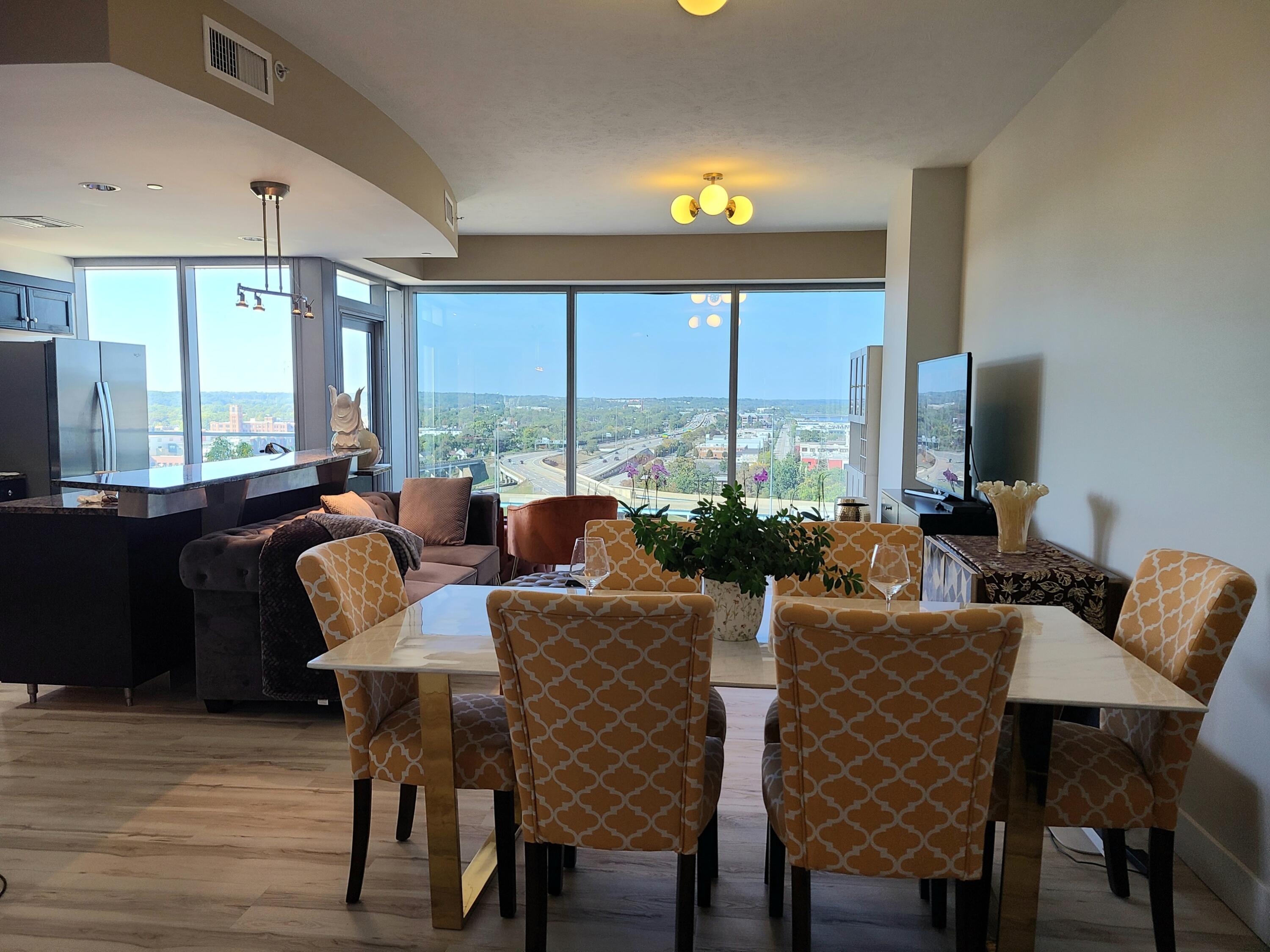 335 Bridge Street NW 1005