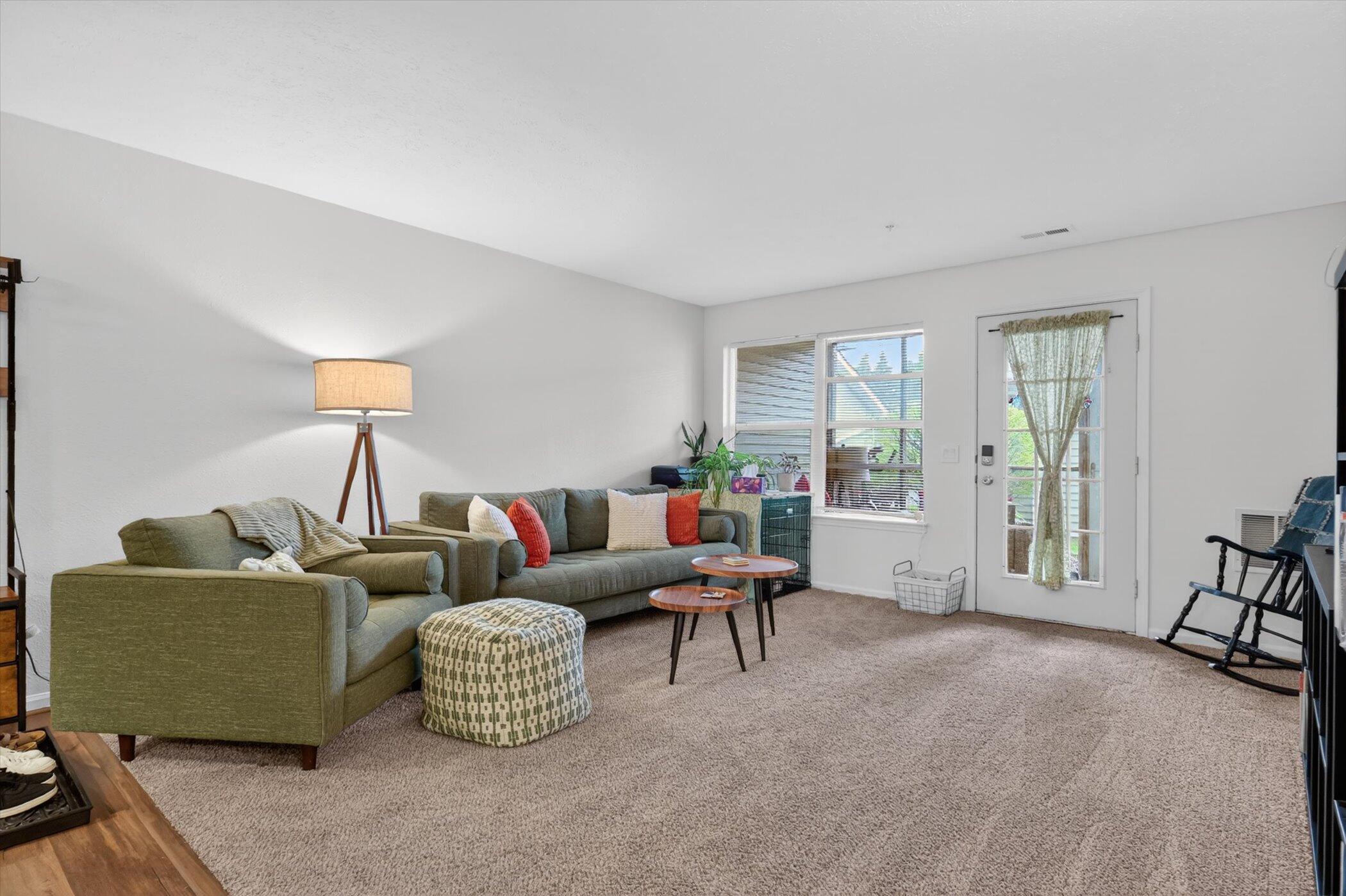 1523 Long Meadow Trail