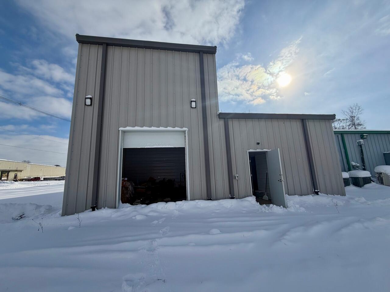 1760 Renaissance Drive