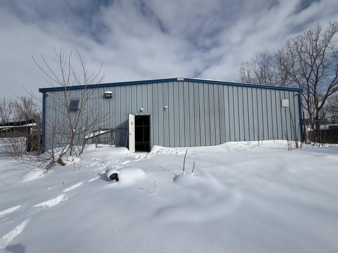 1760 Renaissance Drive