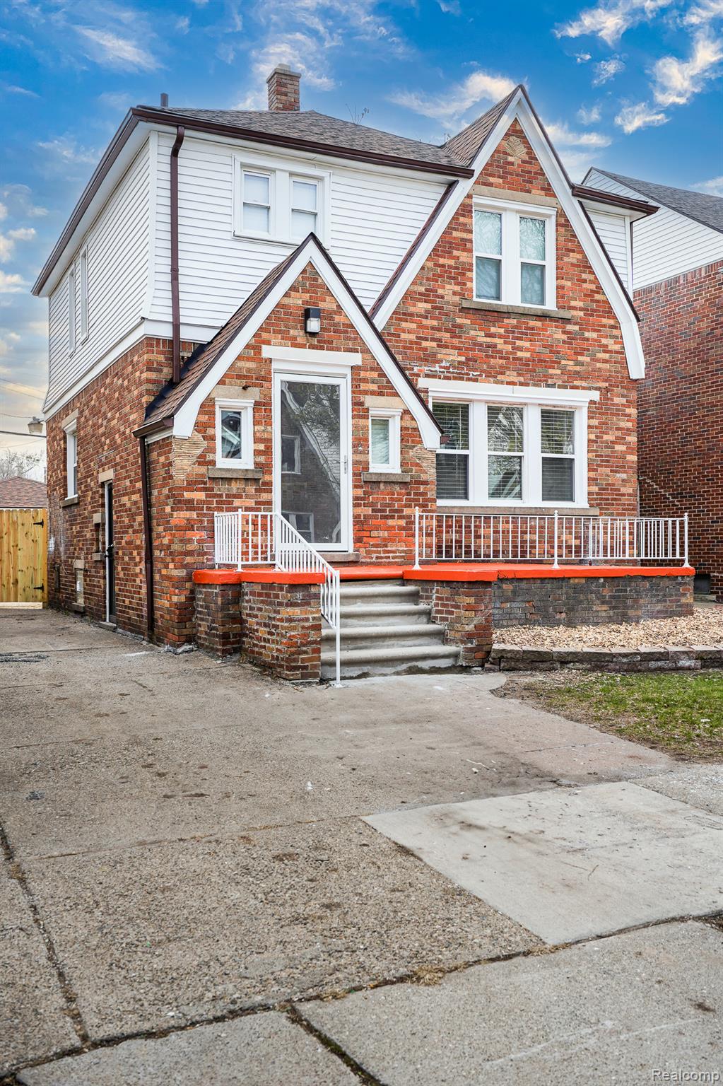 16240 Washburn Street