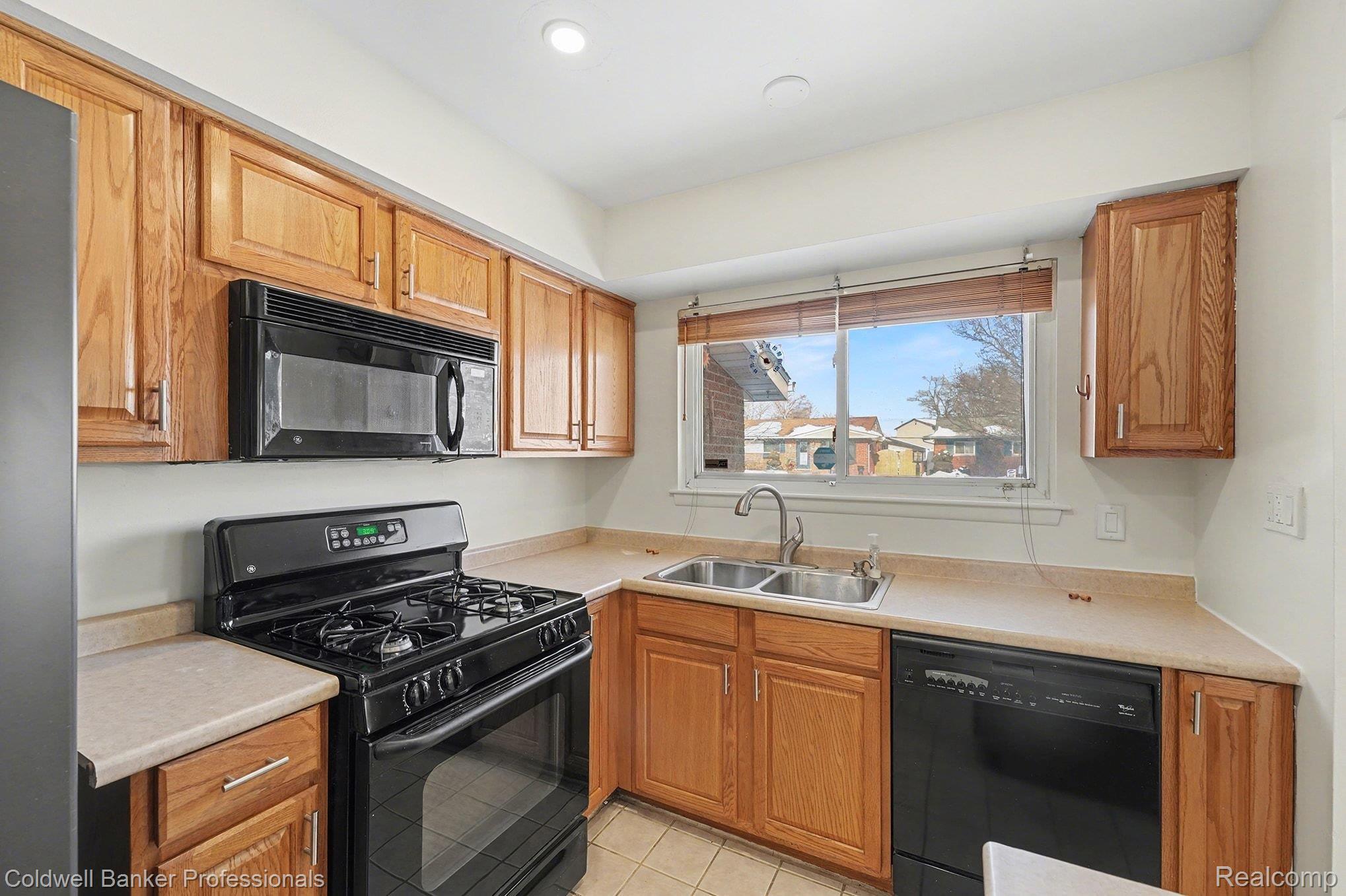 32465 Fernwood Street