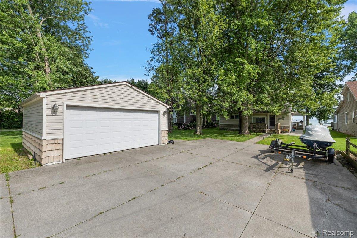 38292 Murdick Drive