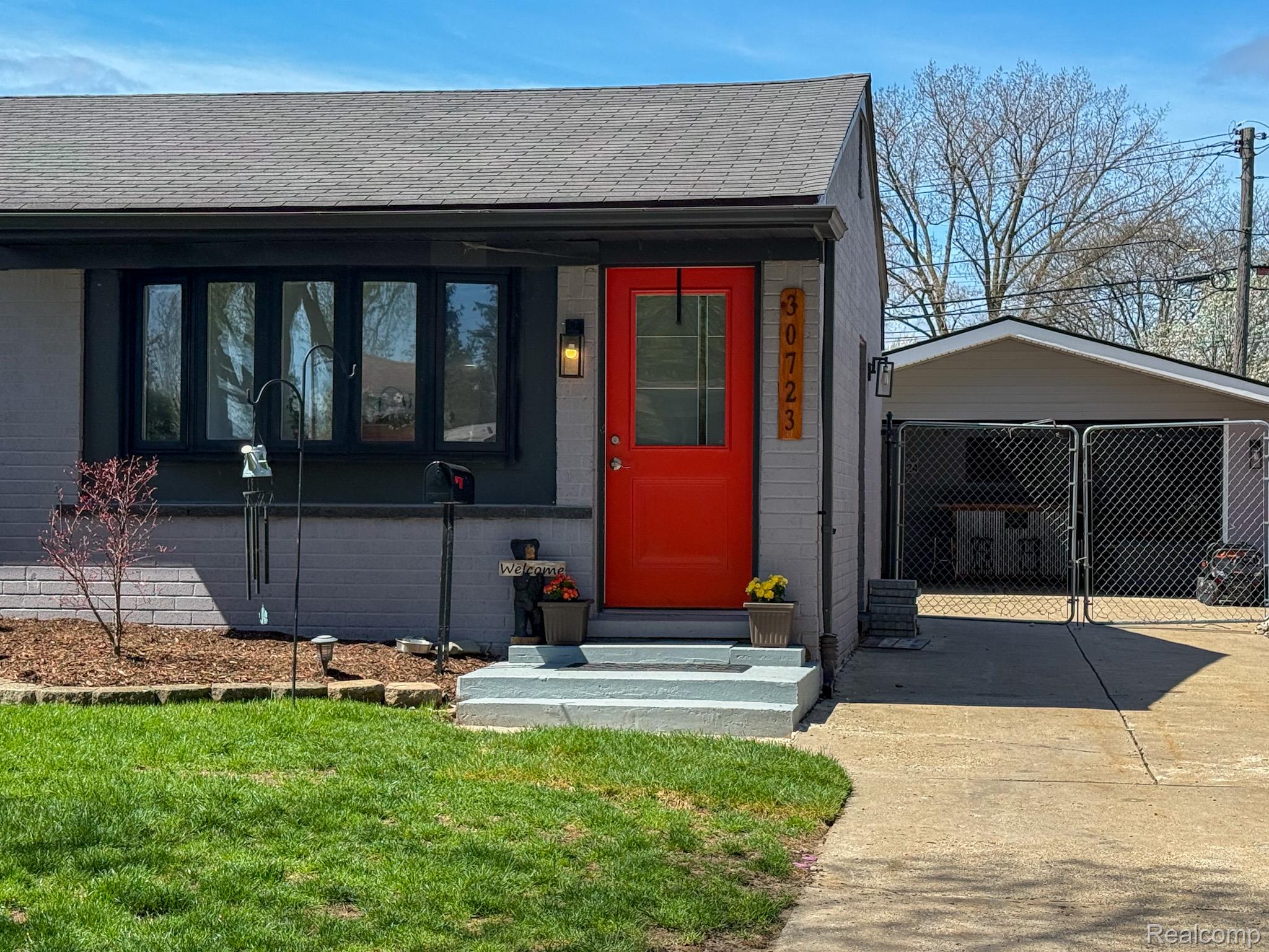 30723 Flanders Avenue