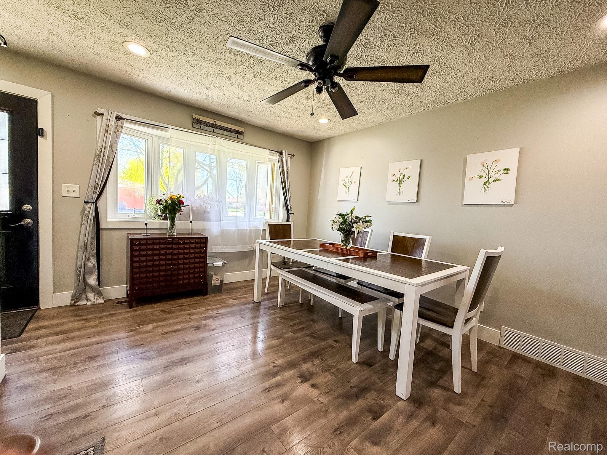 30723 Flanders Avenue